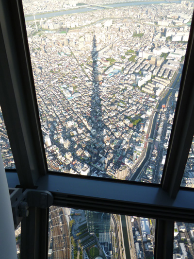 LED照明の東京スカイツリー