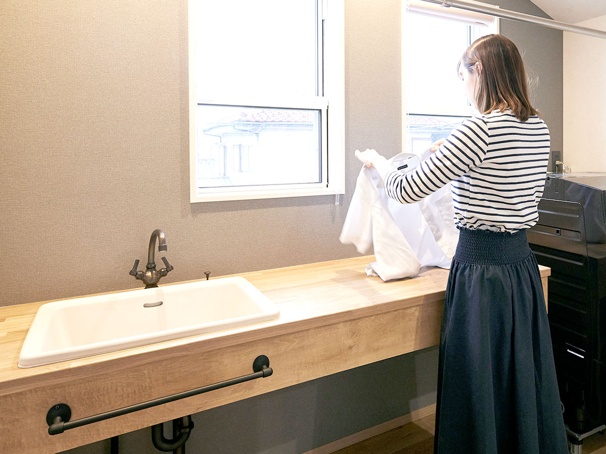 洗面台 洗面所リフォームは無垢スタイルのリノベリフォーム 埼玉県